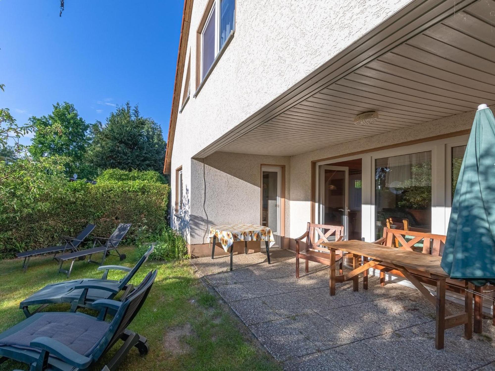 Groot Huus Villa Larz Bagian luar foto